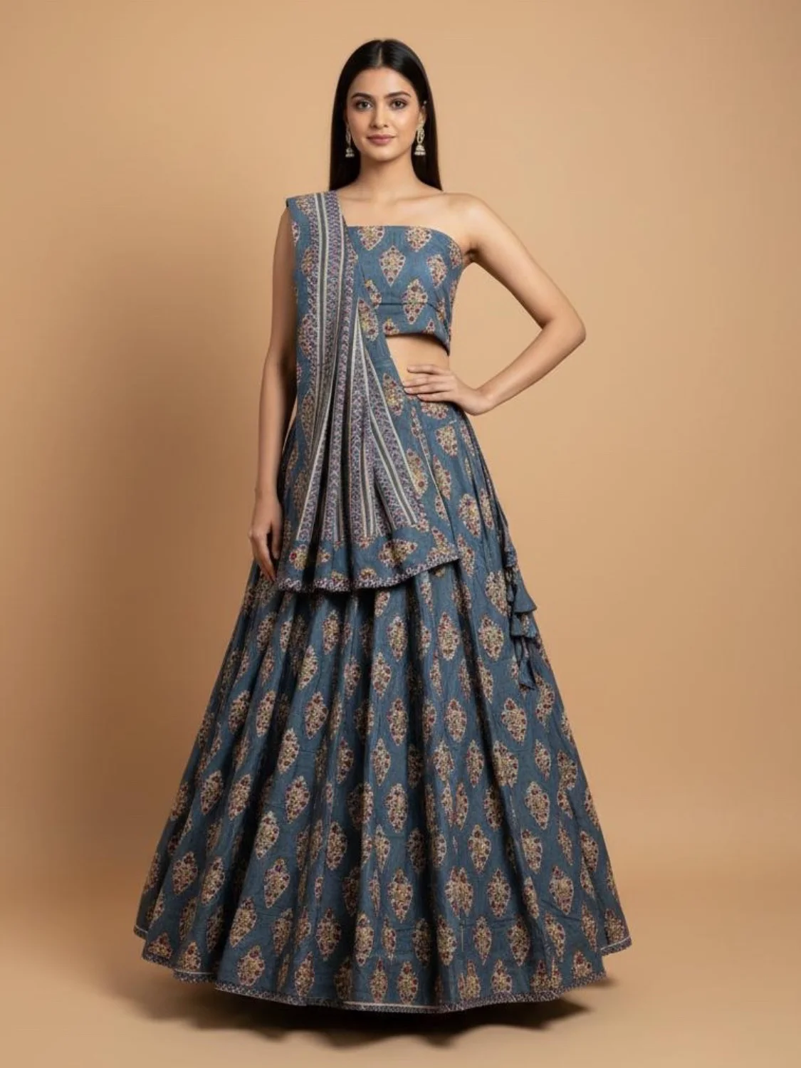 Fashion carousel image 10